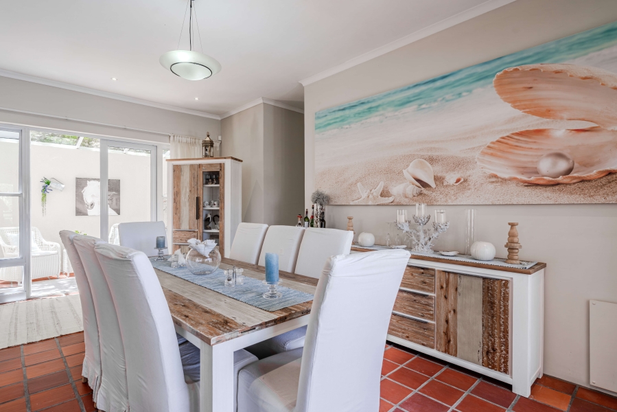 4 Bedroom Property for Sale in Glencairn Heights Western Cape